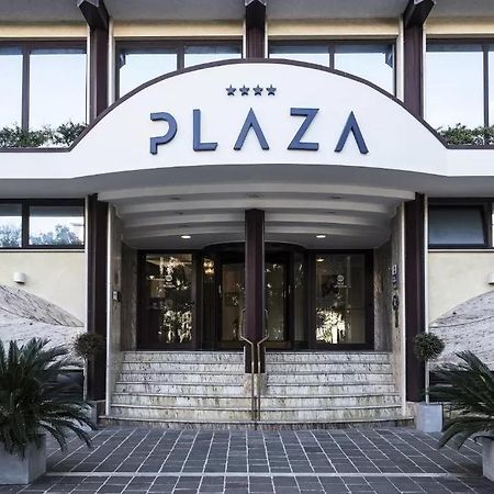 Hotel Plaza Pescara Exterior foto